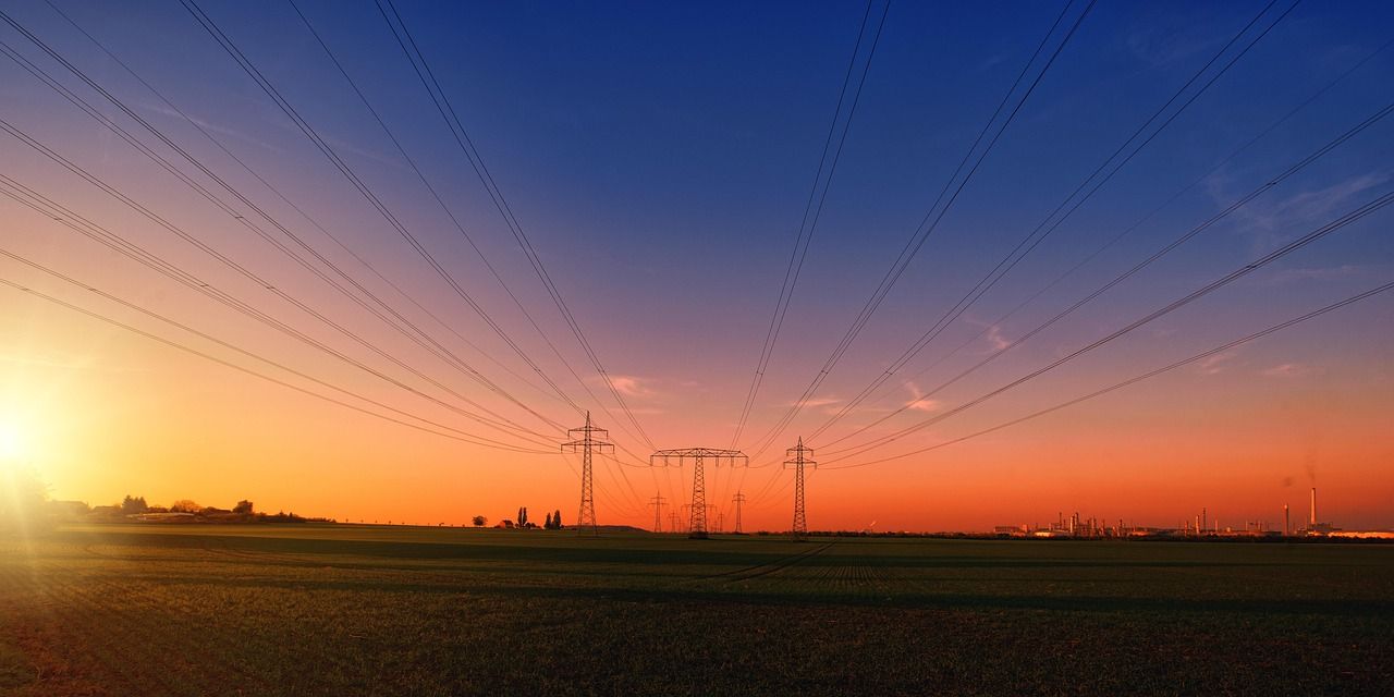 erfahren sie alles über statische elektrizität: ursachen, wirkungen und praktische anwendungen im alltag. informative tipps zum vermeiden und sicheren umgang mit statischer aufladung.